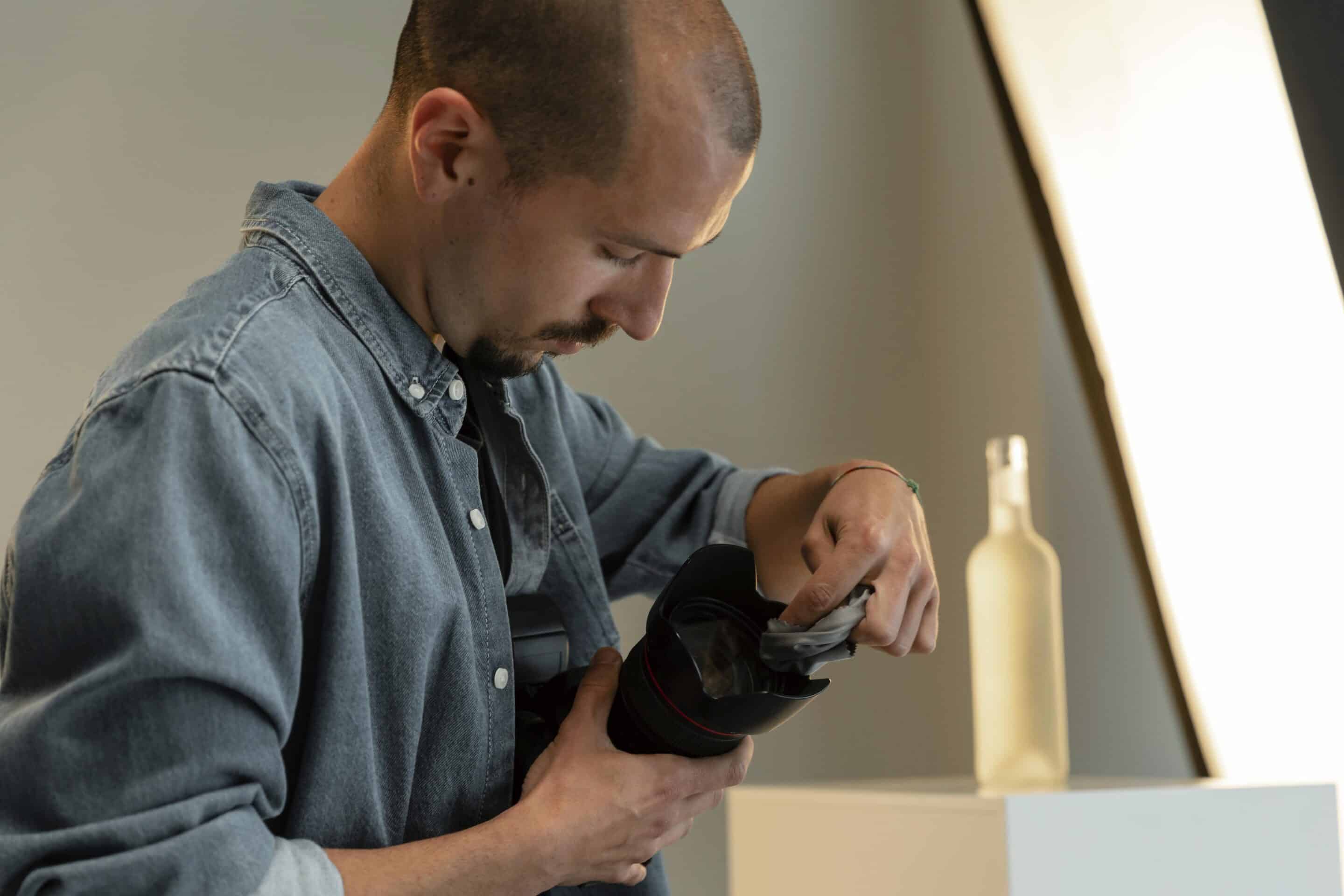 Camera lens cleaner Camera lens cleaner